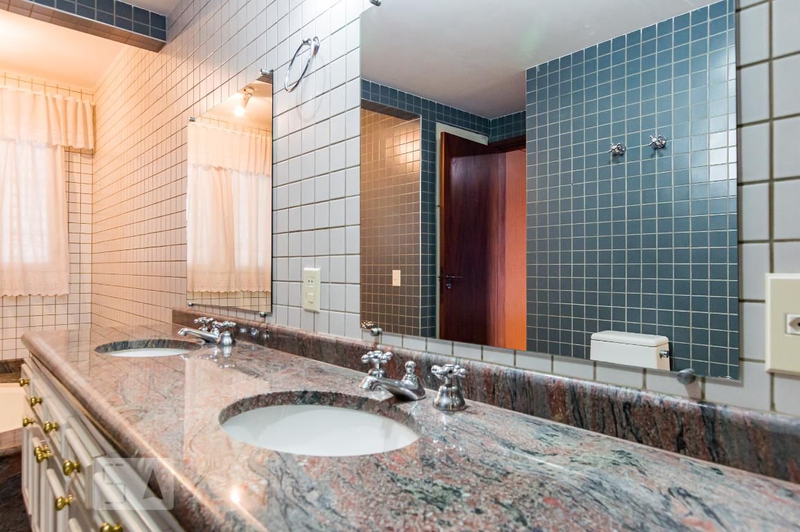 Apartamento à Venda - Jardim Flamboyant, 4 Quartos,  238 m2 em , Campinas - sp | SoloBR