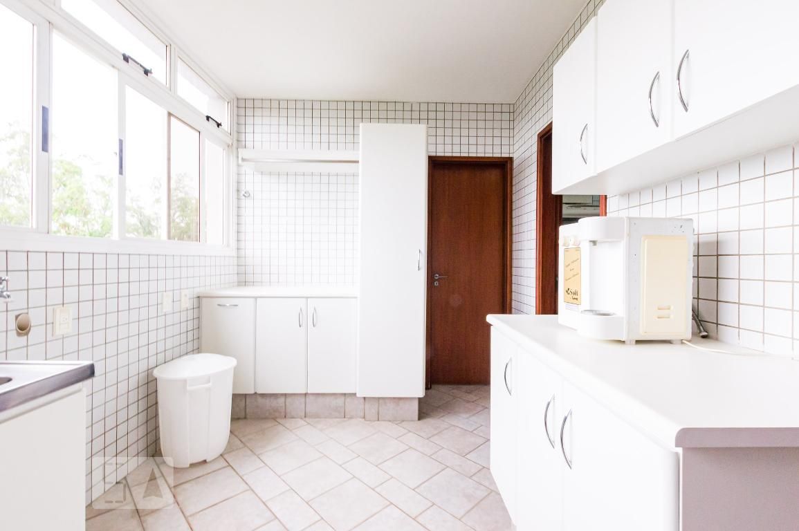 Apartamento à Venda - Jardim Flamboyant, 4 Quartos,  238 m2 em , Campinas - sp | SoloBR