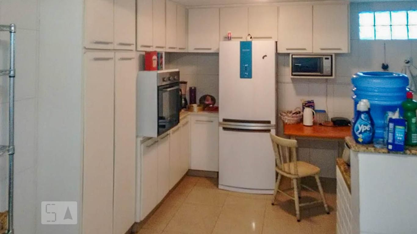 Casa, 4 quartos, 220 m² - Foto 4