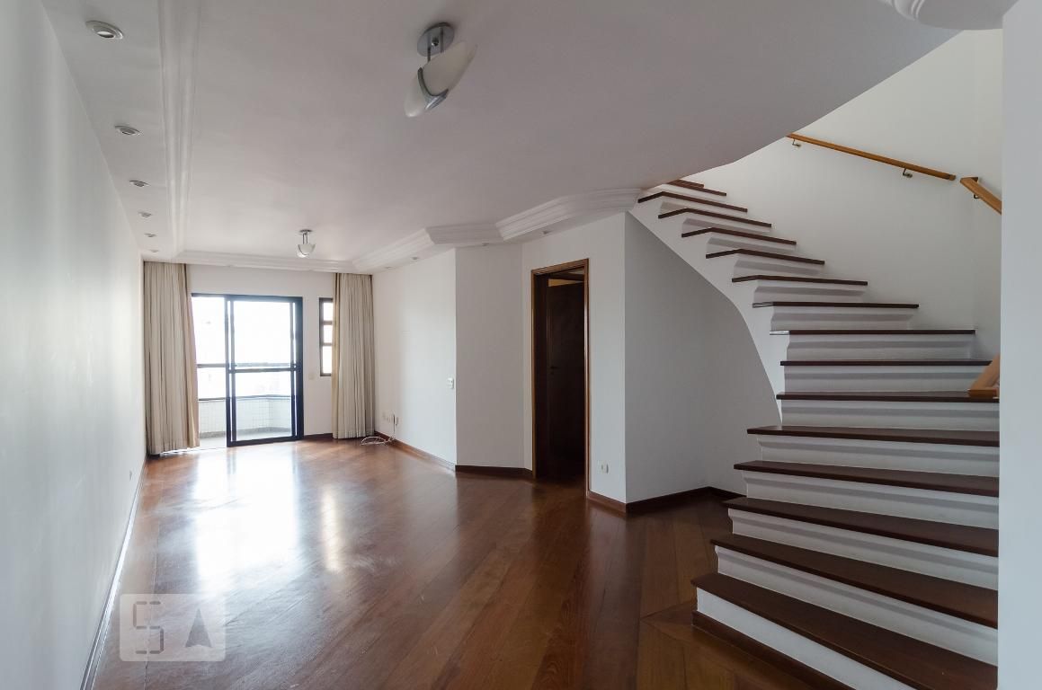 Cobertura, 3 quartos, 240 m² - Foto 1