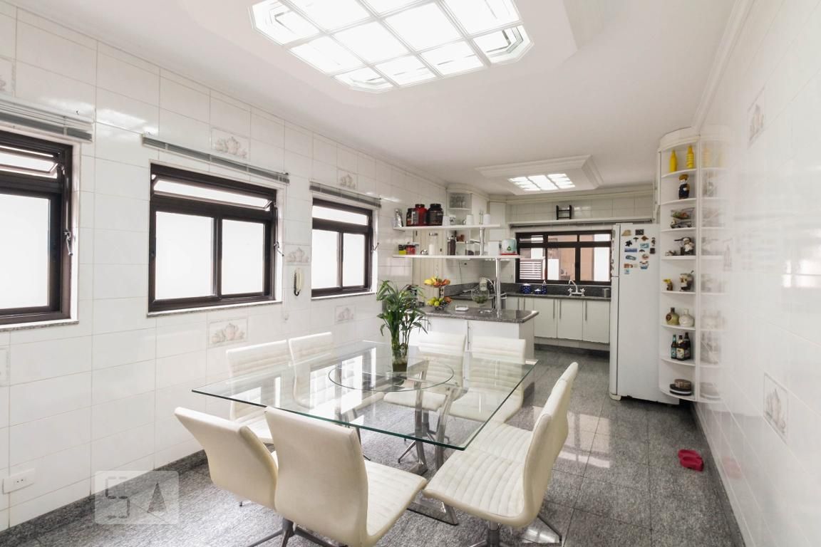 Casa, 3 quartos, 265 m² - Foto 33
