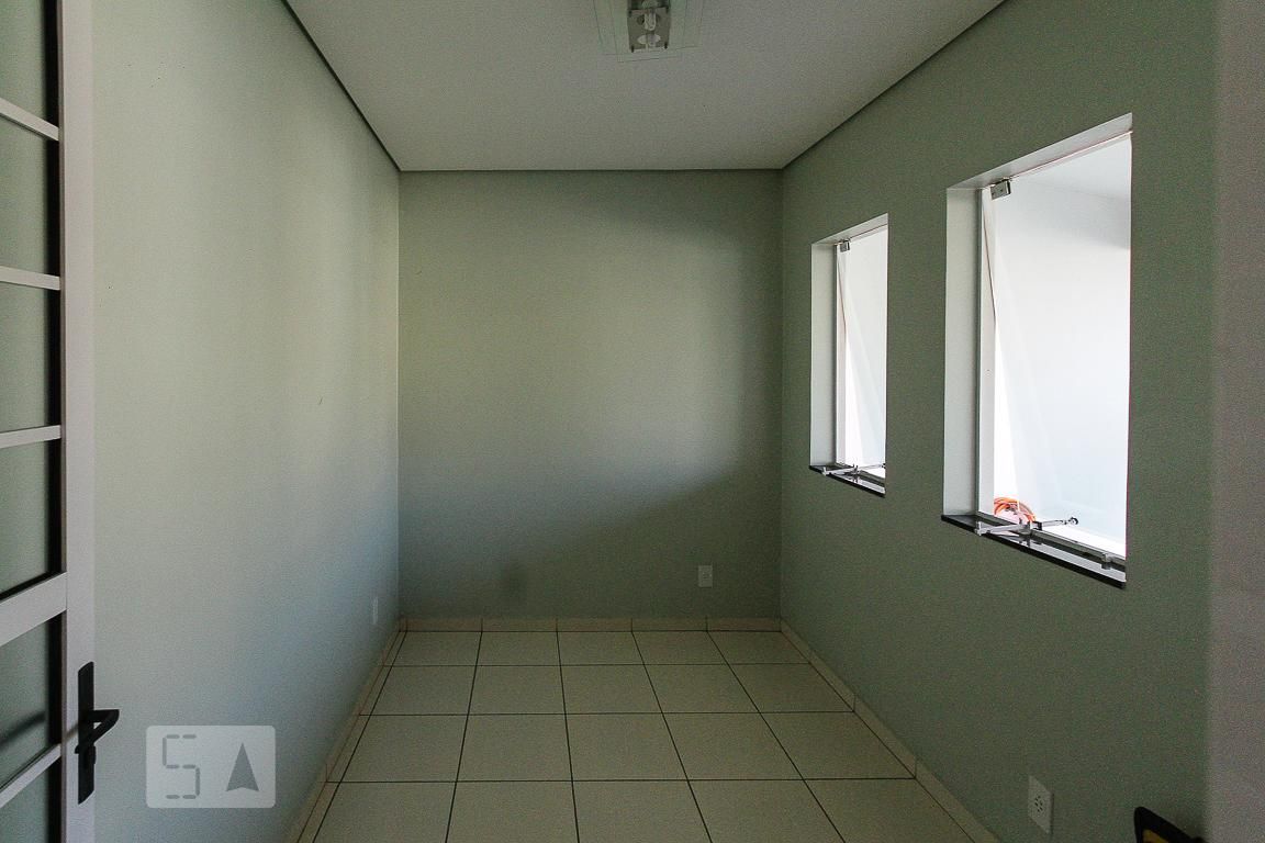 Casa, 4 quartos, 270 m² - Foto 42