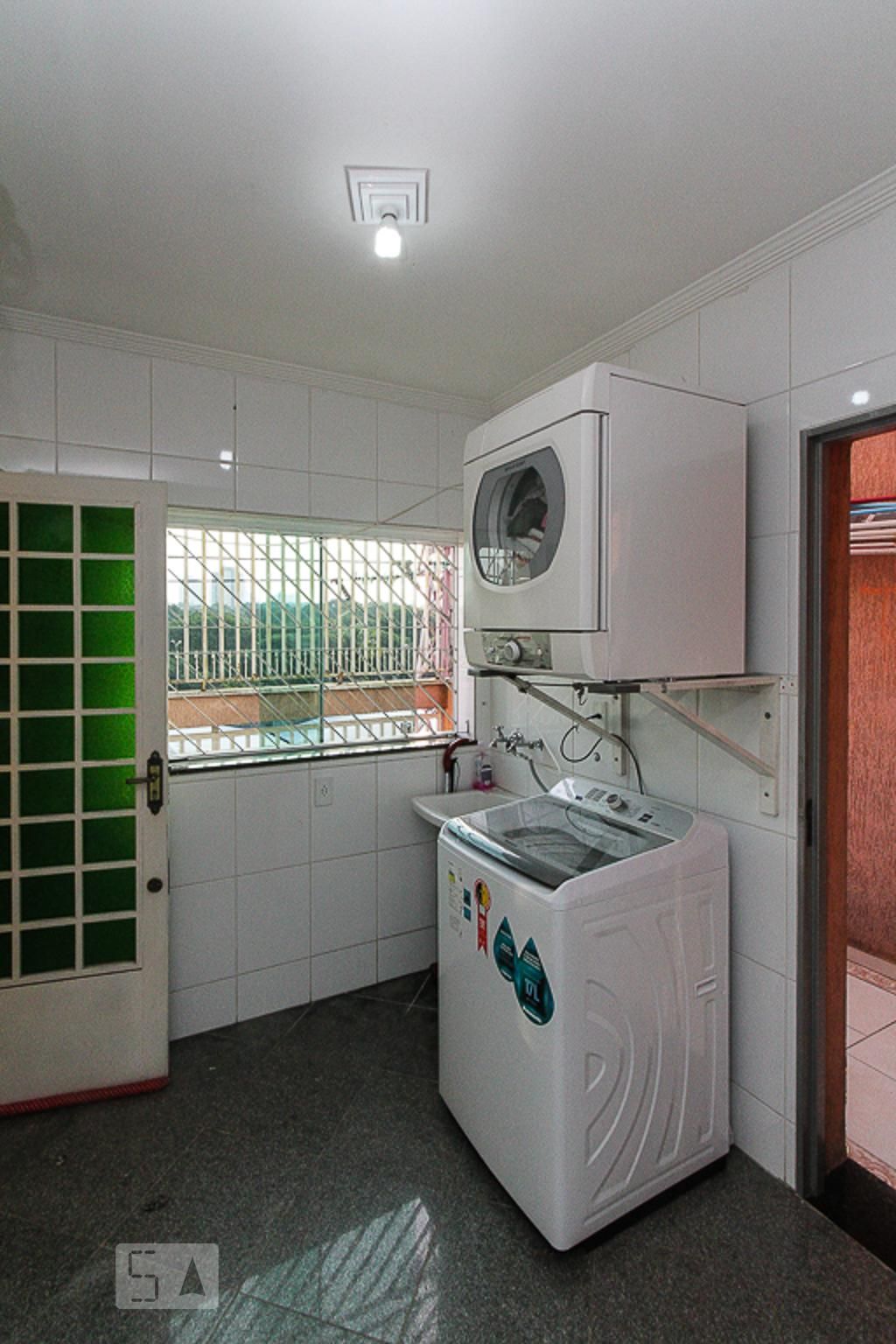 Casa, 4 quartos, 270 m² - Foto 16