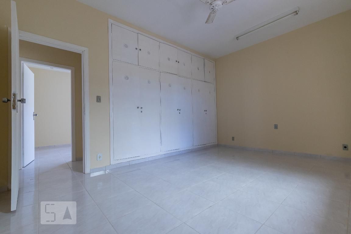 Casa à Venda - Jardim Chapadão, 3 Quartos,  400 m2 em , Campinas - sp | SoloBR