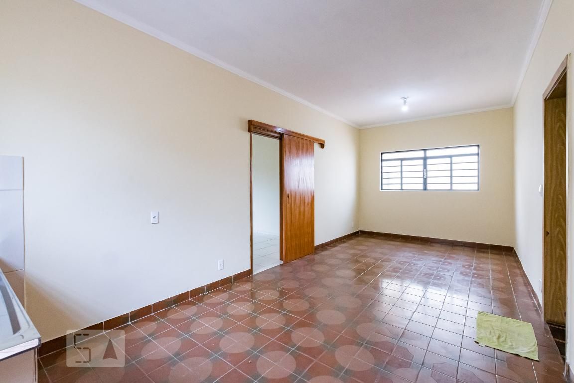 Casa à Venda - Taquaral, 3 Quartos,  204 m2 em , Campinas - sp | SoloBR