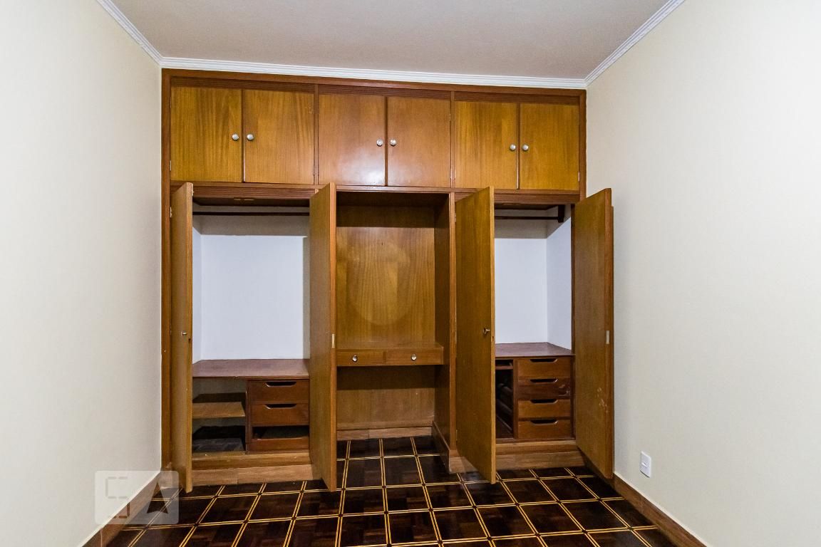 Casa à Venda - Taquaral, 3 Quartos,  204 m2 em , Campinas - sp | SoloBR