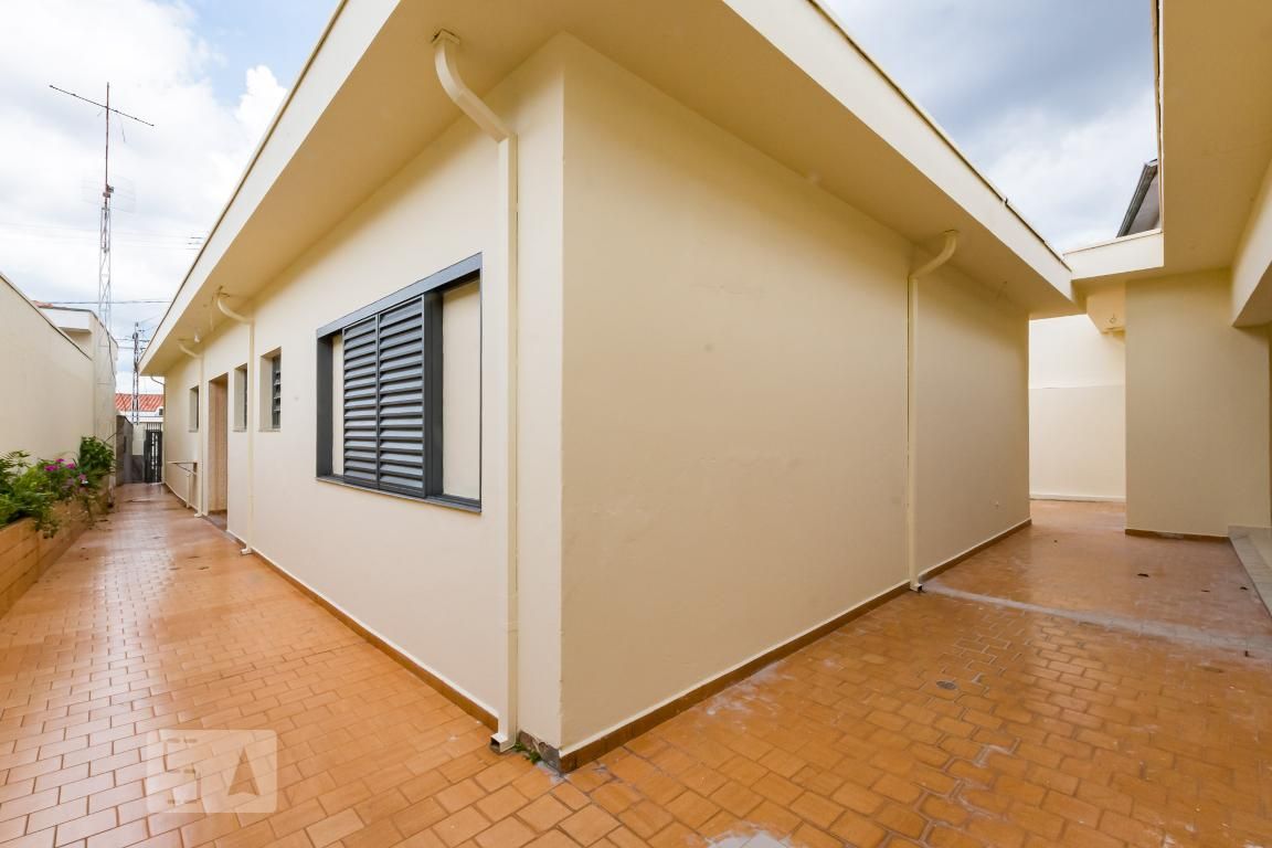 Casa à Venda - Taquaral, 3 Quartos,  204 m2 em , Campinas - sp | SoloBR