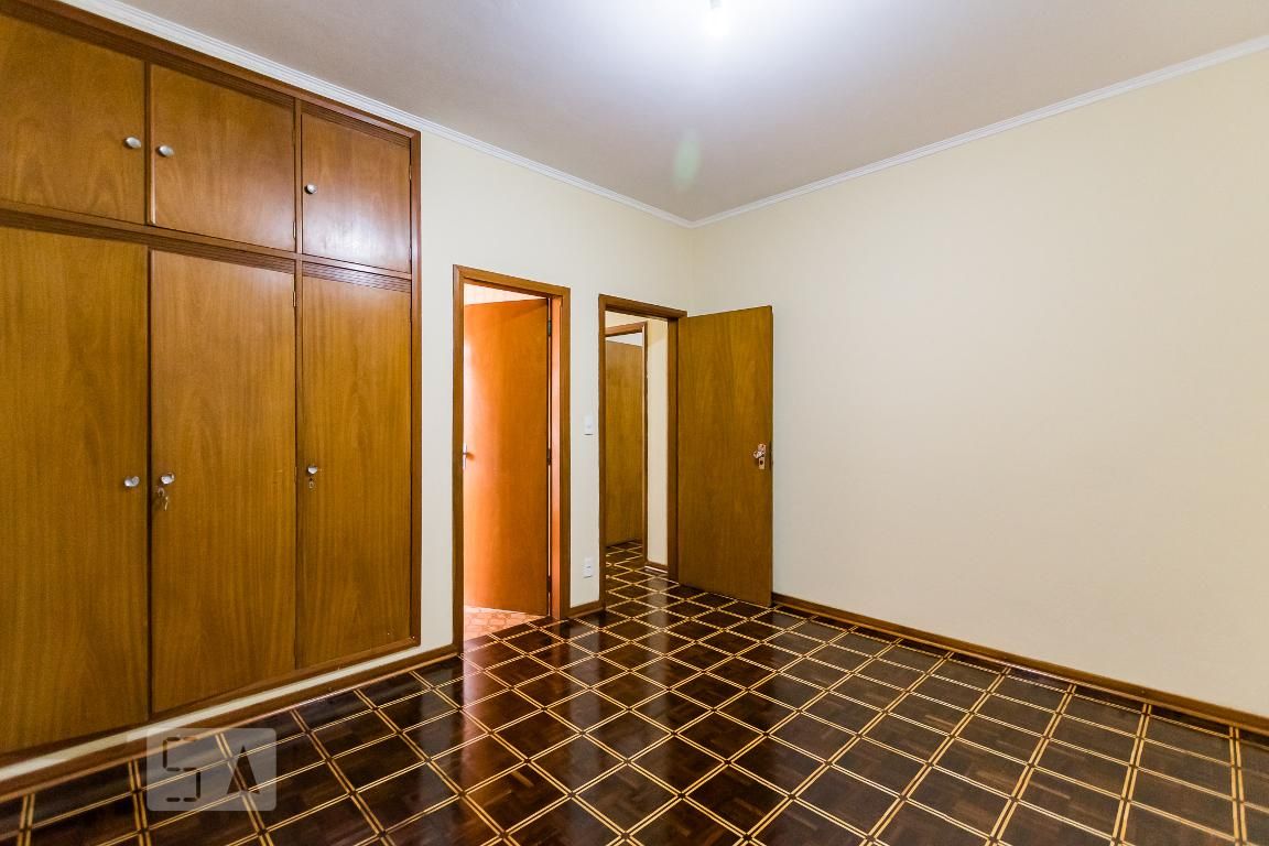 Casa à Venda - Taquaral, 3 Quartos,  204 m2 em , Campinas - sp | SoloBR