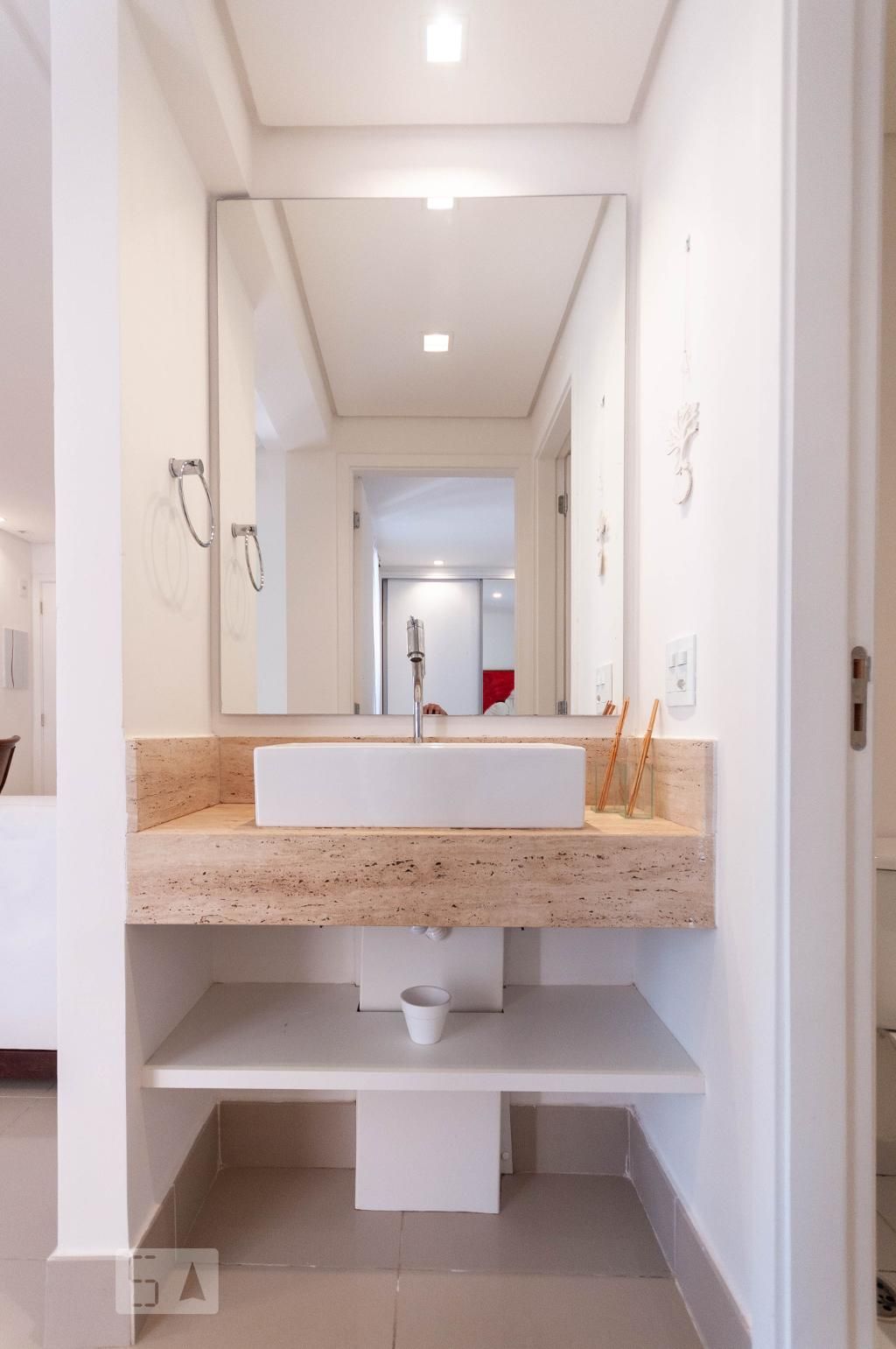 Apartamento à Venda - Centro, 1 Quarto,  34 m2 em , Campinas - sp | SoloBR