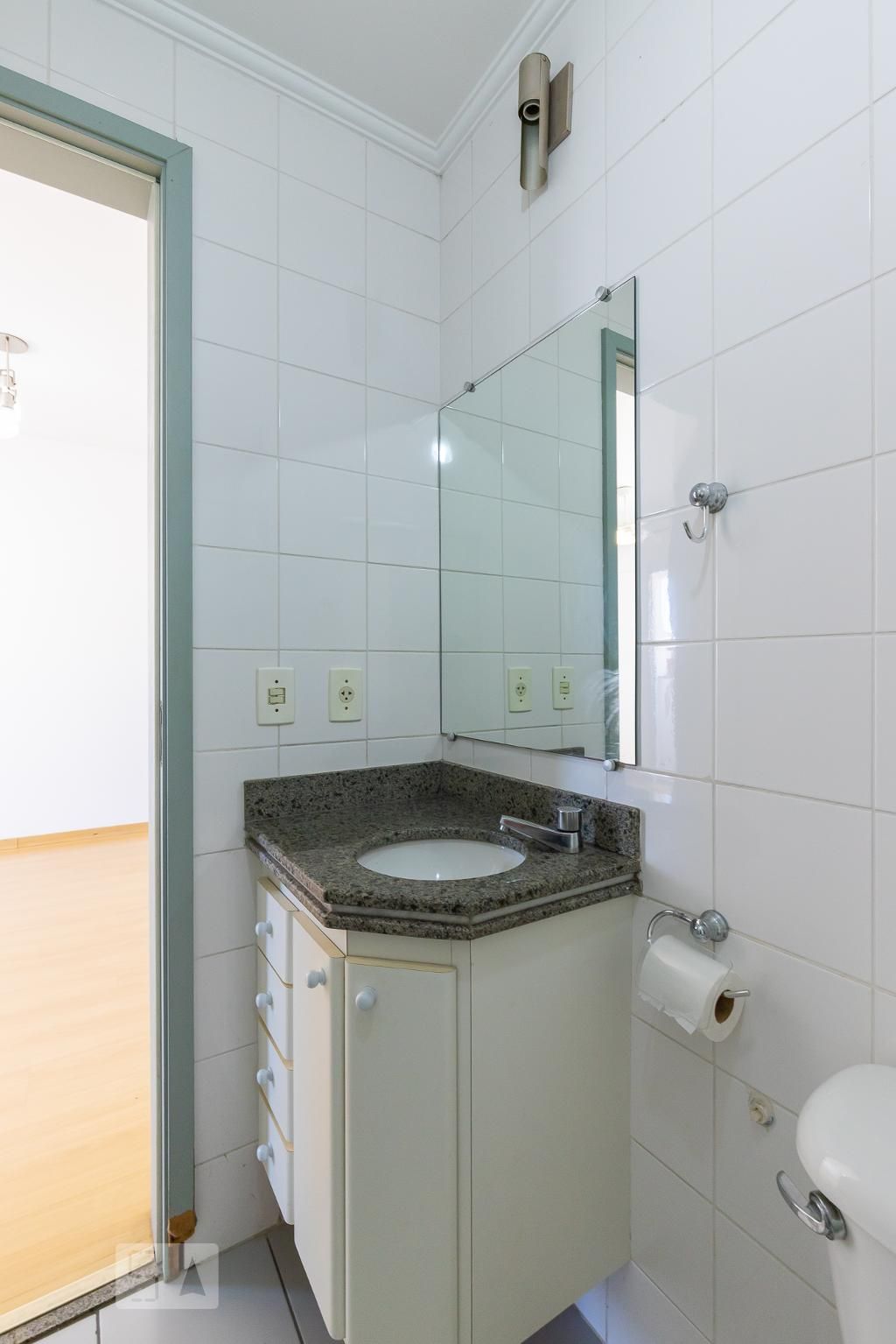 Apartamento à Venda - Centro, 1 Quarto,  45 m2 em , Campinas - sp | SoloBR