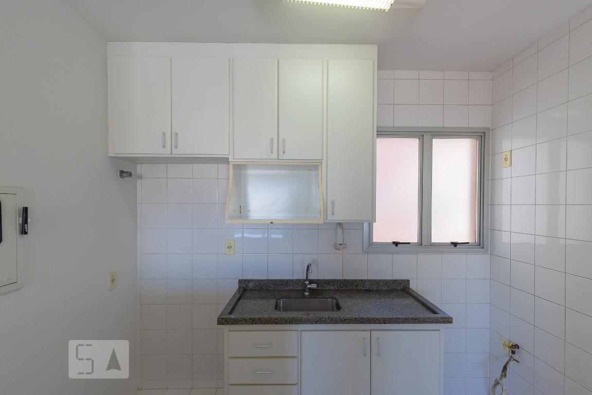Apartamento à Venda - Centro, 1 Quarto,  45 m2 em , Campinas - sp | SoloBR