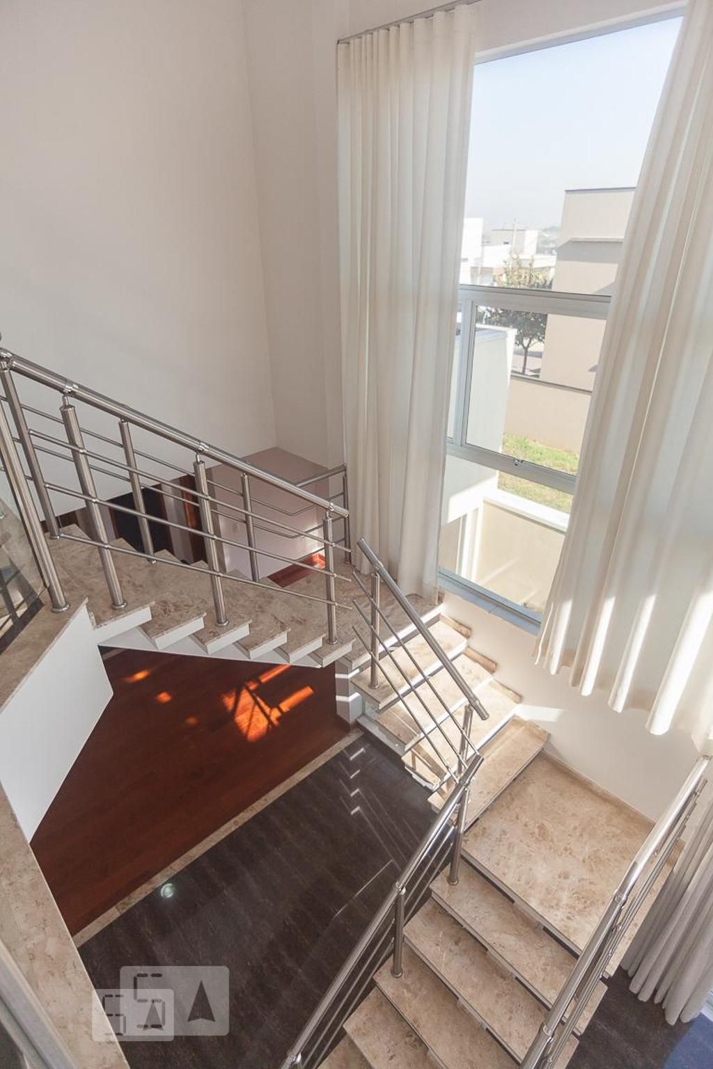 Casa à Venda - Swiss Park, 4 Quartos,  265 m2 em , Campinas - sp | SoloBR