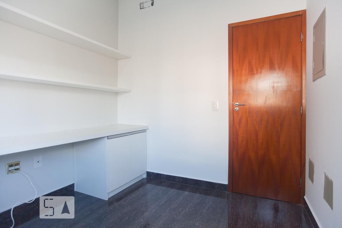 Casa à Venda - Swiss Park, 4 Quartos,  265 m2 em , Campinas - sp | SoloBR