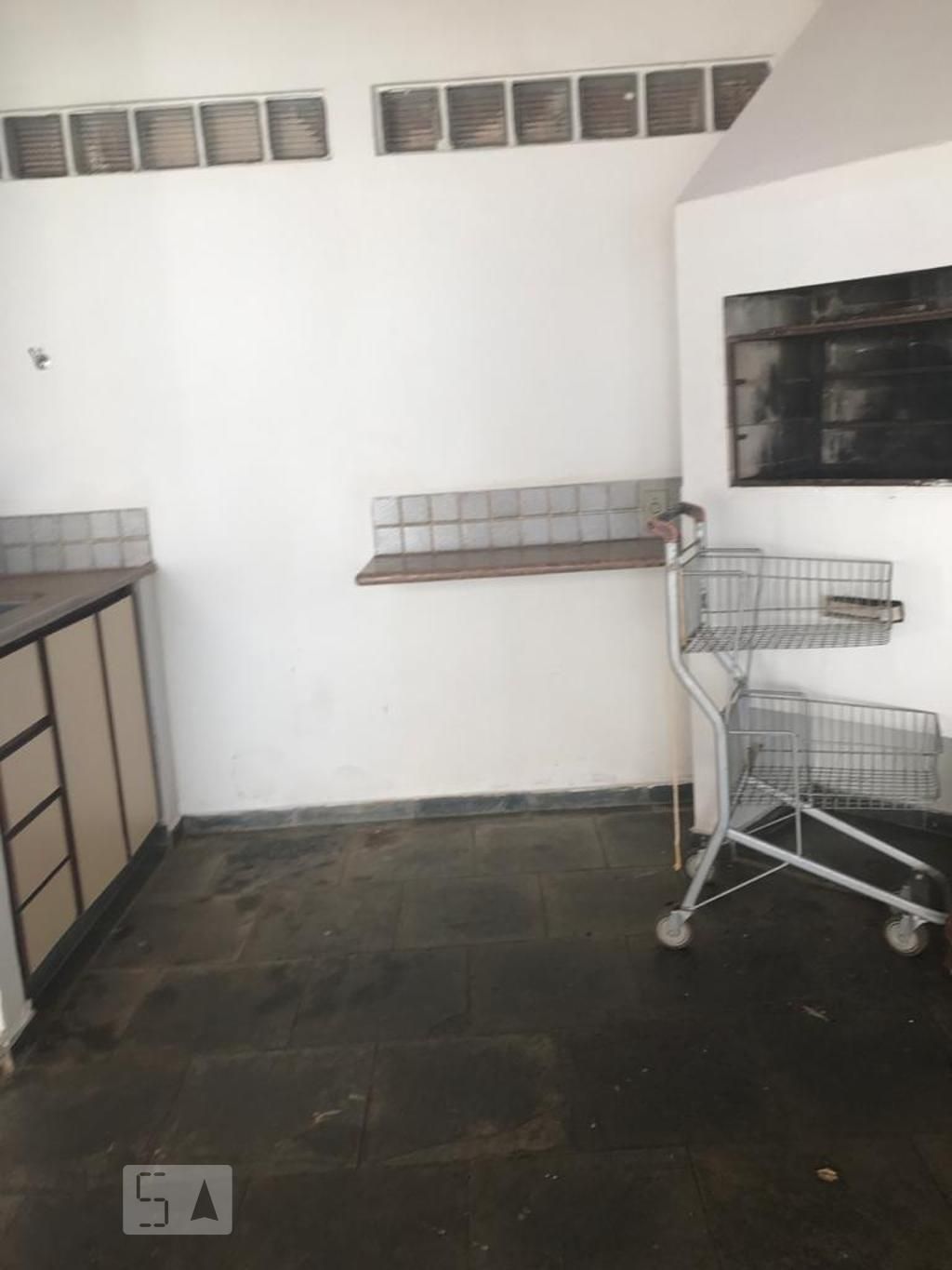 Casa à Venda - Barão Geraldo - Centro, 5 Quartos,  400 m2 em , Campinas - sp | SoloBR