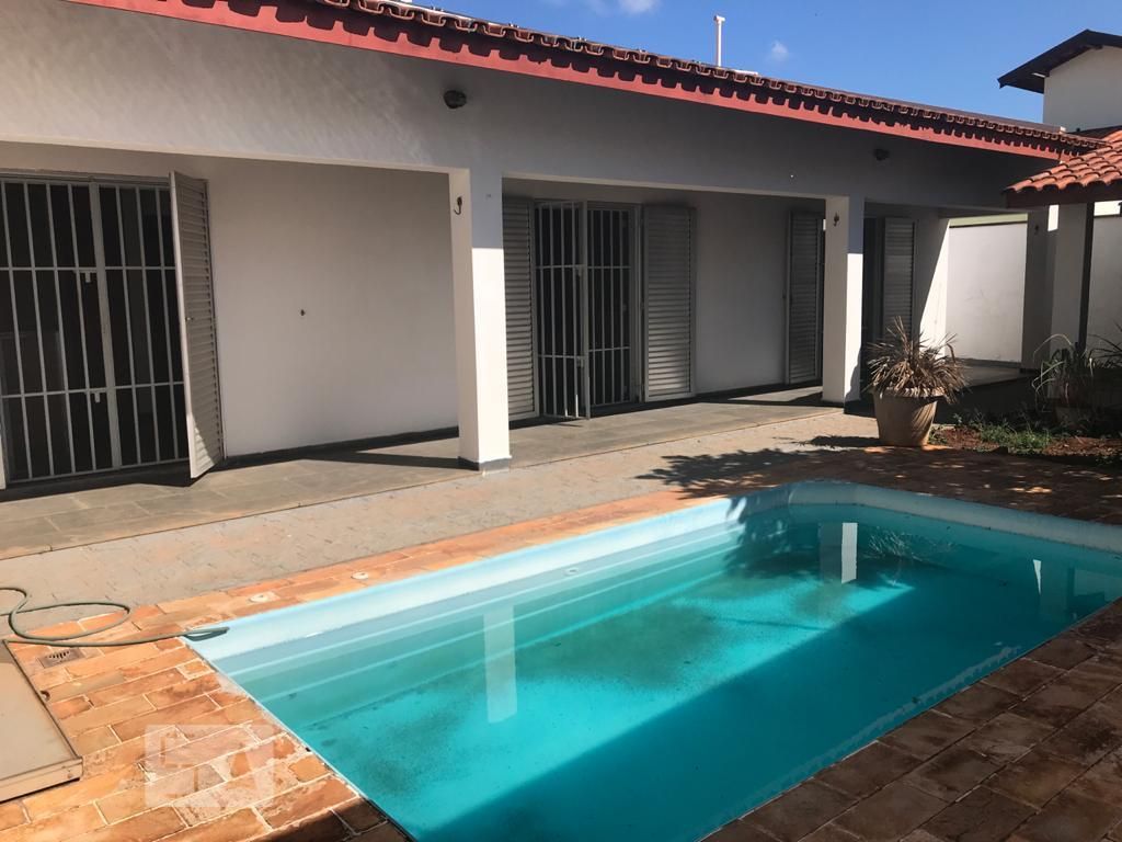 Casa à Venda - Barão Geraldo - Centro, 5 Quartos,  400 m2 em , Campinas - sp | SoloBR