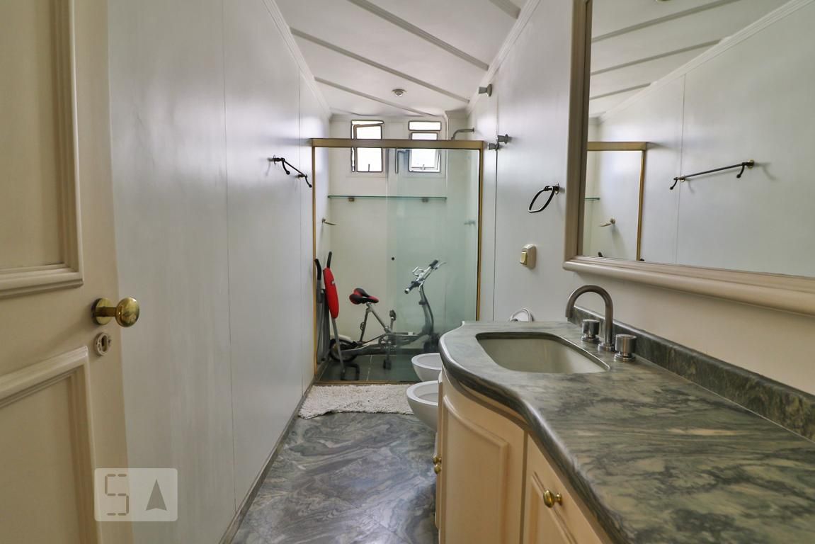 Apartamento, 3 quartos, 210 m² - Foto 10