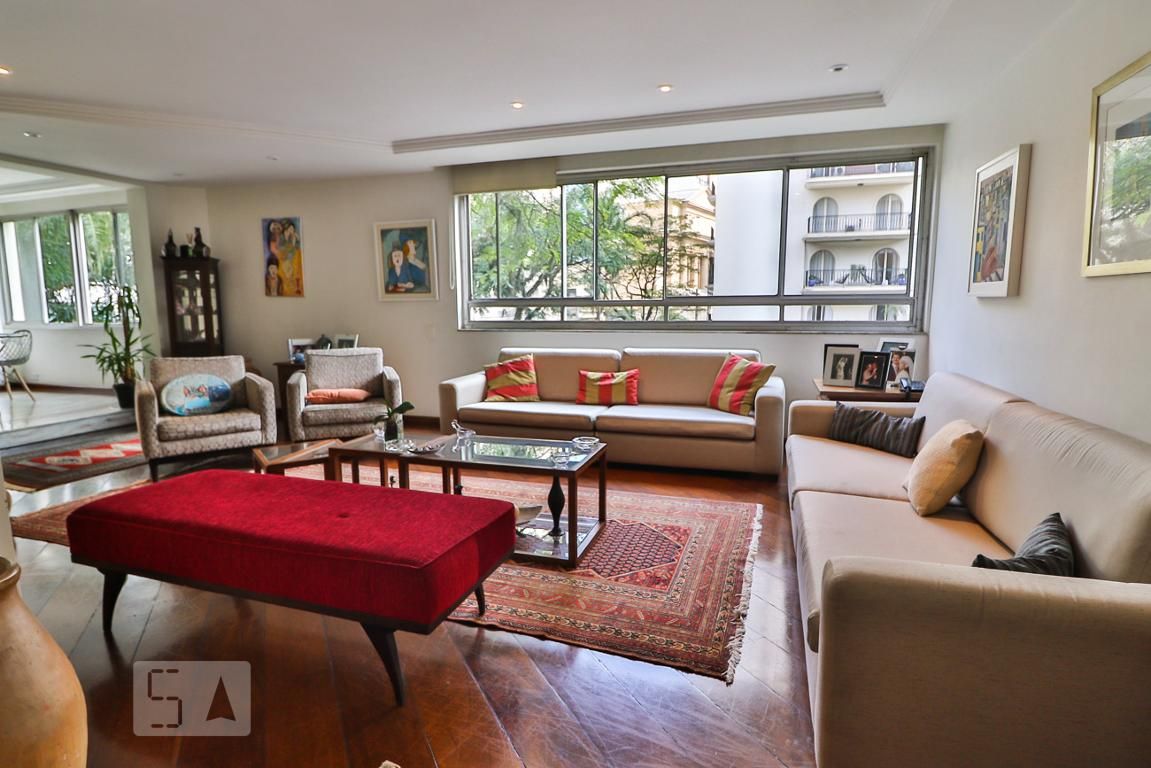 Apartamento, 3 quartos, 210 m² - Foto 1