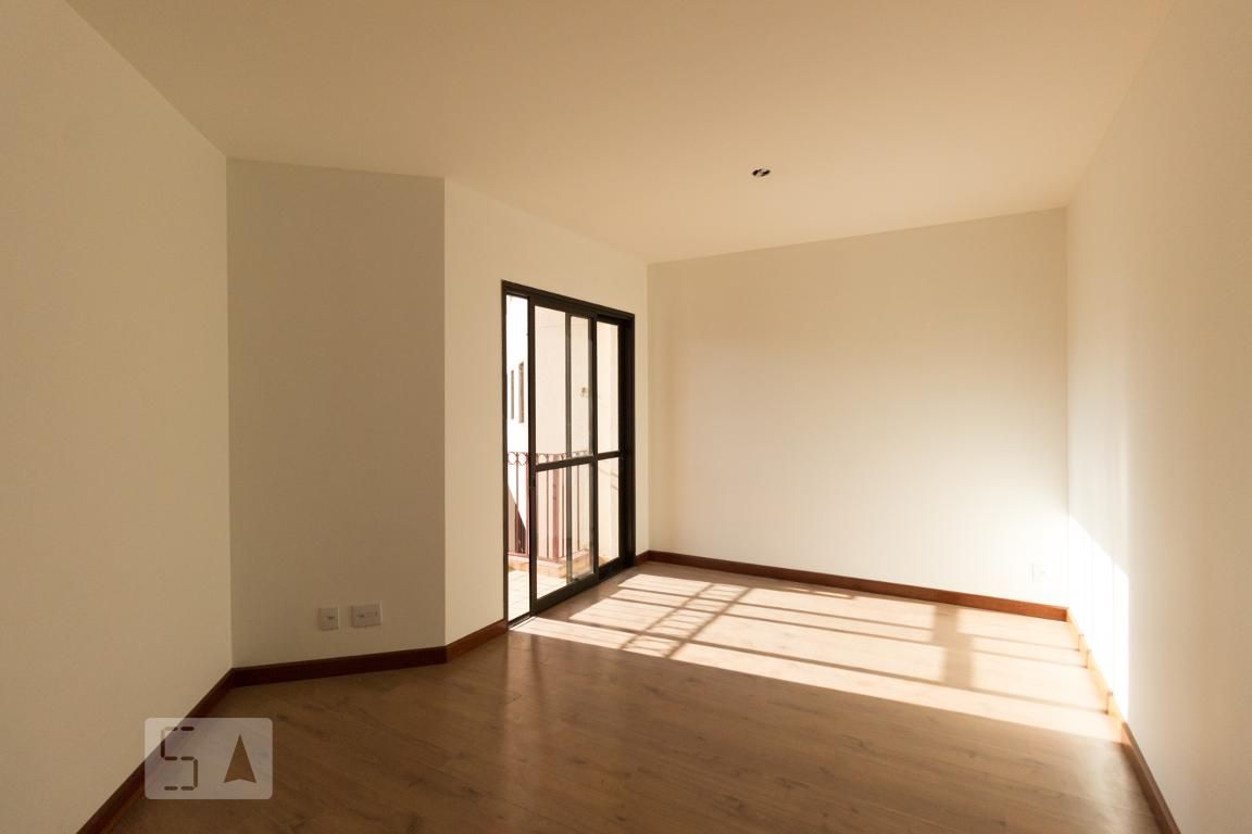 Apartamento, 3 quartos, 81 m² - Foto 2