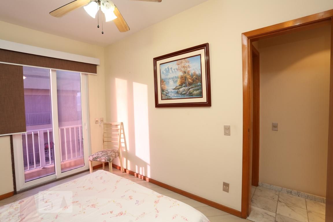 Cobertura, 3 quartos, 210 m² - Foto 13
