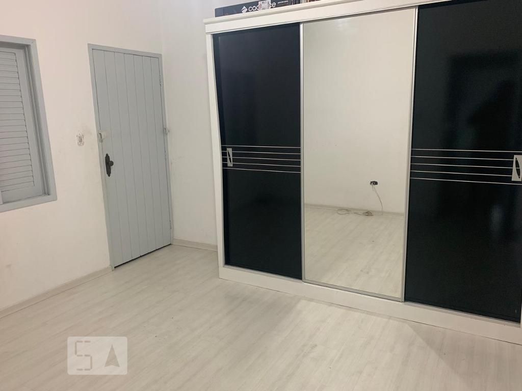 Casa, 3 quartos, 240 m² - Foto 11