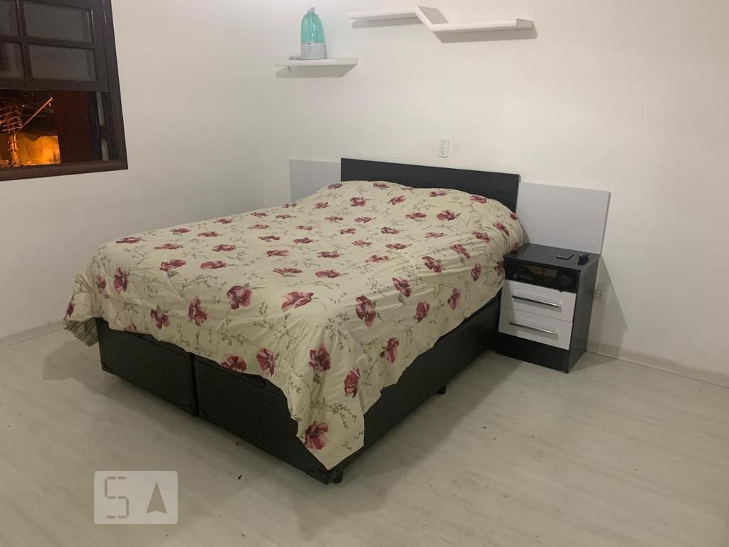 Casa, 3 quartos, 240 m² - Foto 10