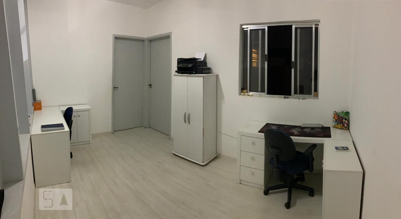 Casa, 3 quartos, 240 m² - Foto 4