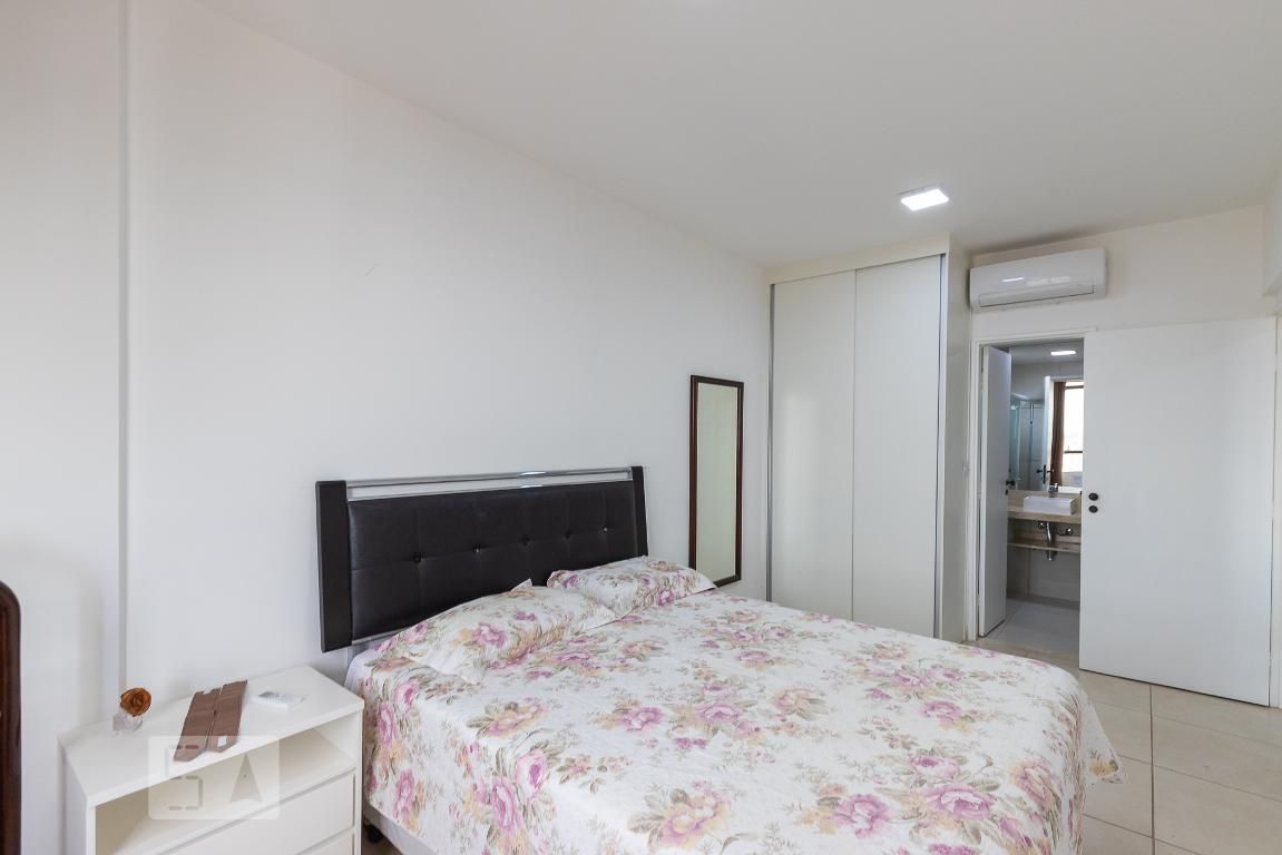 Apartamento à Venda - Centro, 1 Quarto,  47 m2 em , Campinas - sp | SoloBR