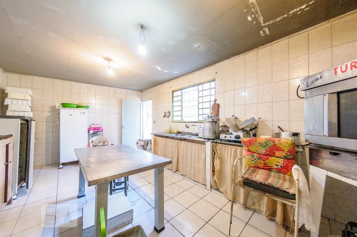 Casa à Venda - Bosque, 3 Quartos,  316 m2 em , Campinas - sp | SoloBR