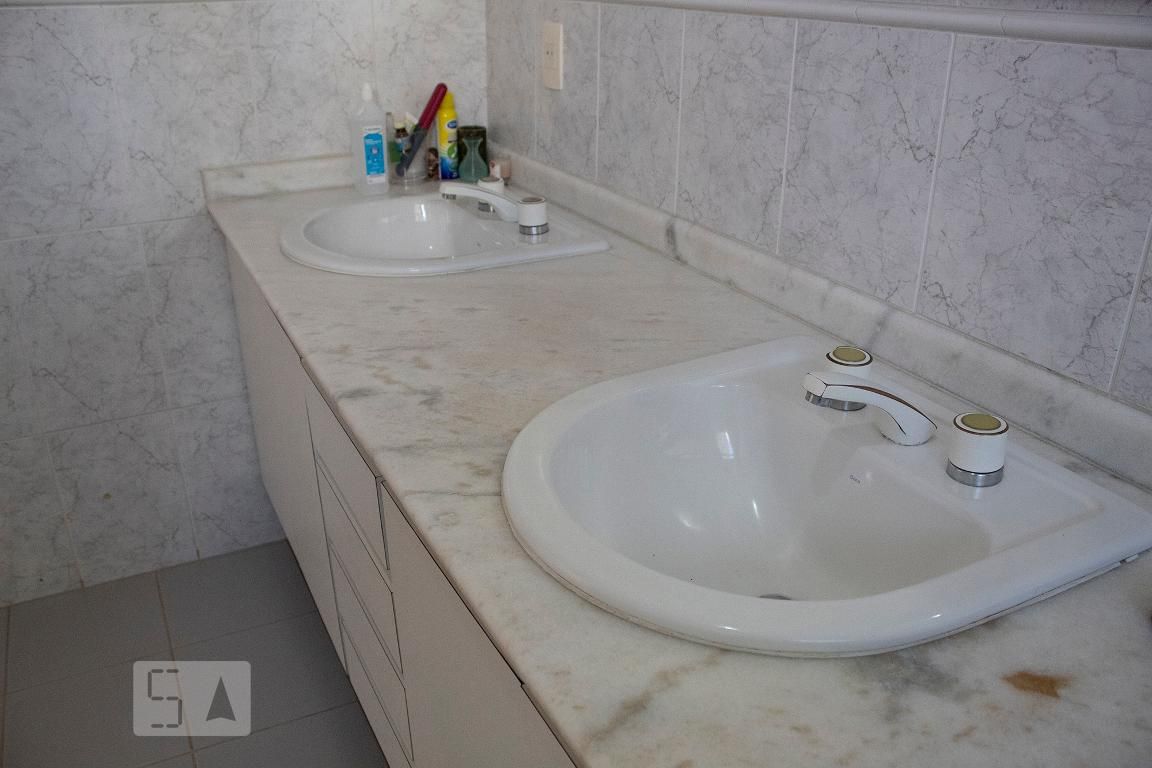 Casa, 4 quartos, 245 m² - Foto 31