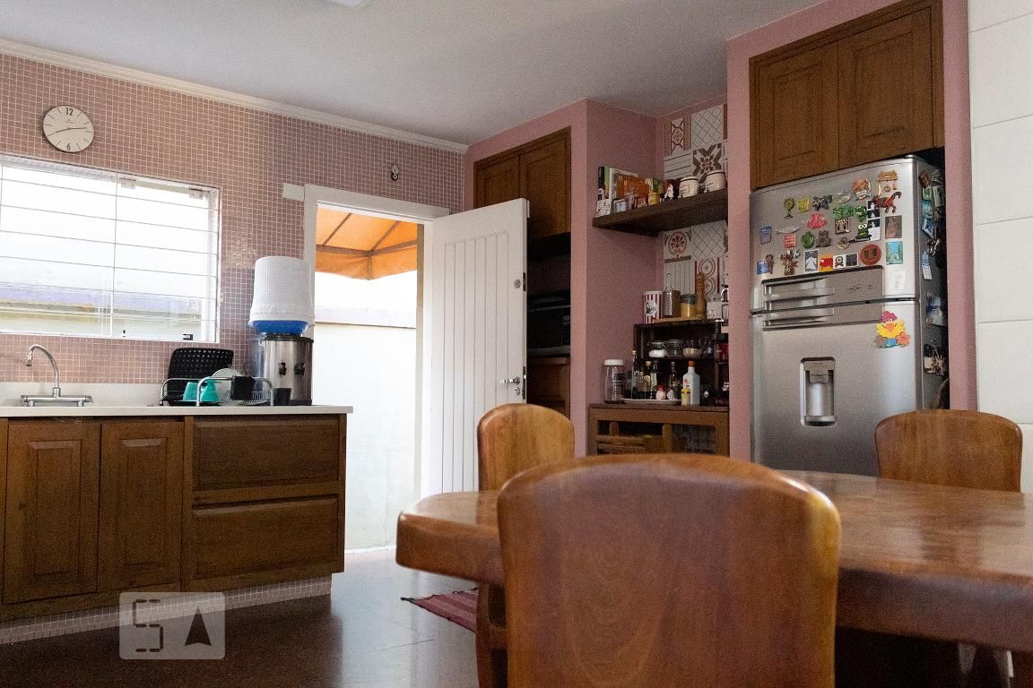 Casa, 4 quartos, 245 m² - Foto 6