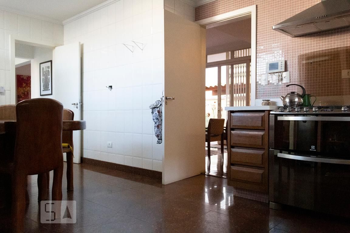 Casa, 4 quartos, 245 m² - Foto 8