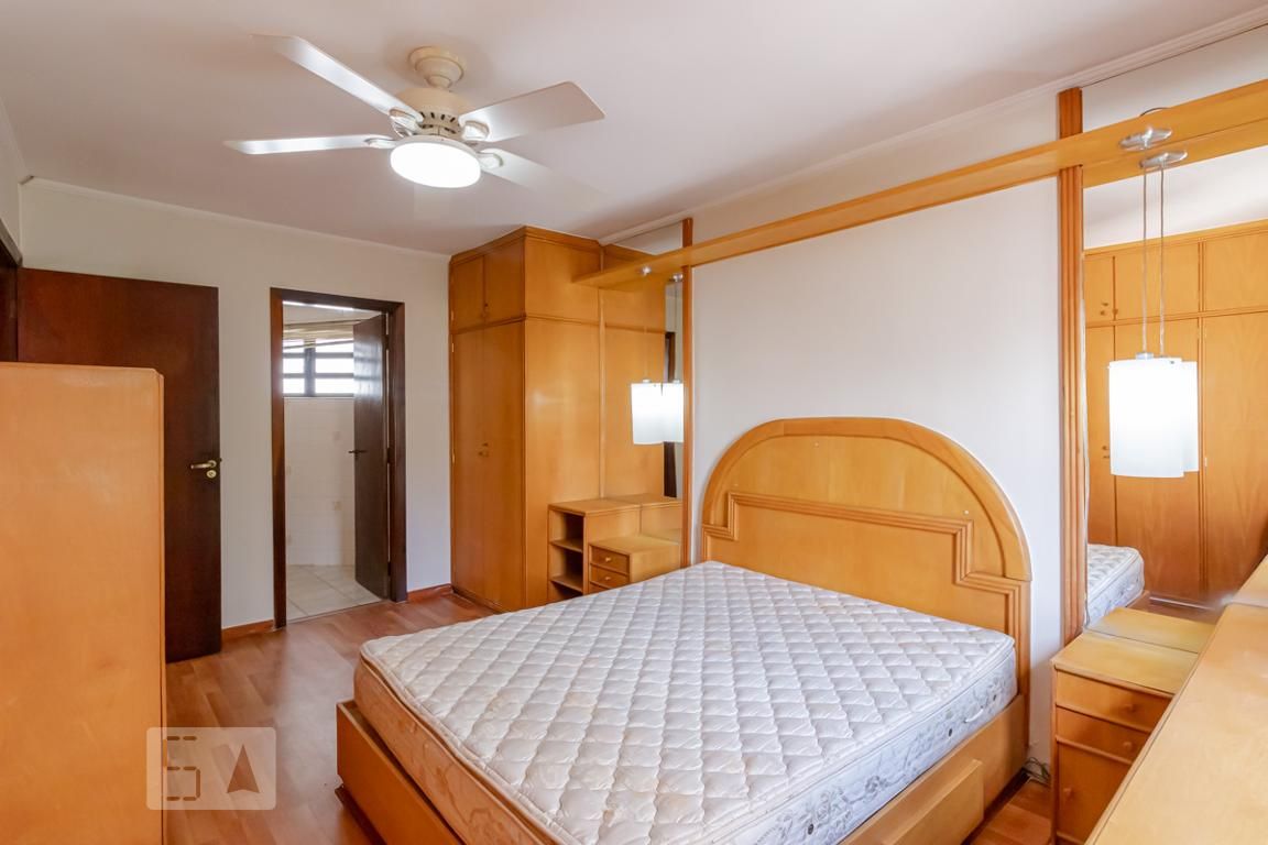 Casa, 3 quartos, 210 m² - Foto 25