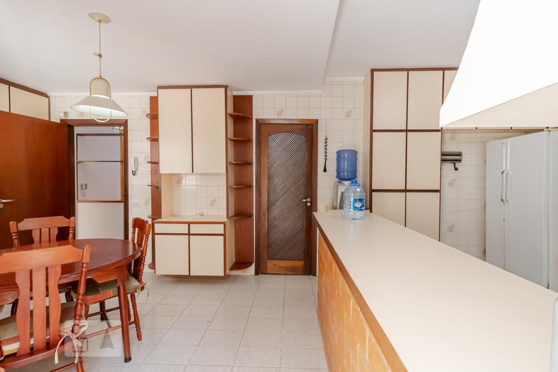 Casa, 3 quartos, 210 m² - Foto 56