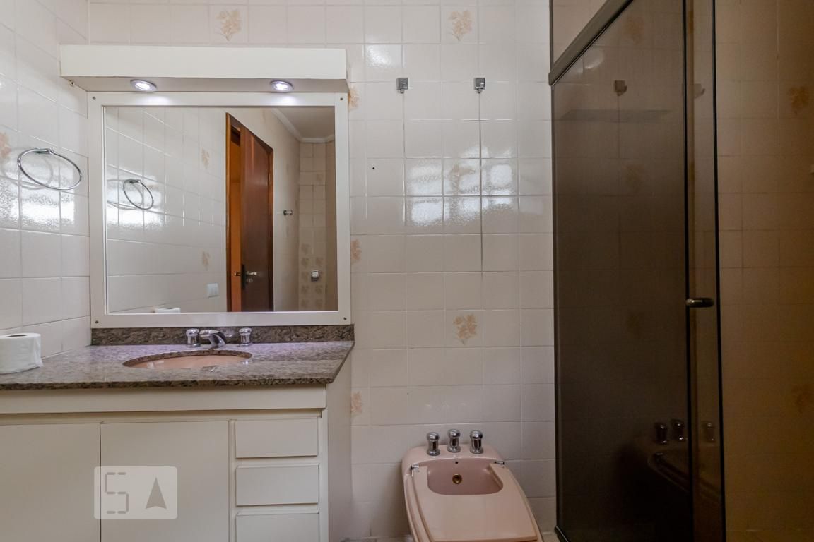 Casa, 3 quartos, 210 m² - Foto 34