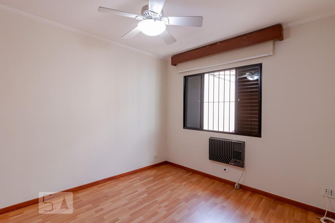 Casa, 3 quartos, 210 m² - Foto 35