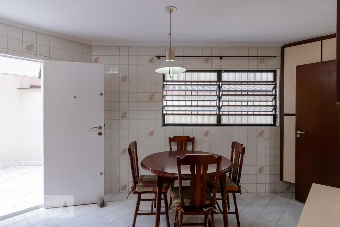 Casa, 3 quartos, 210 m² - Foto 50