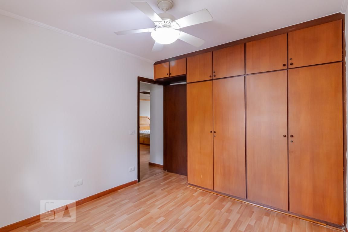 Casa, 3 quartos, 210 m² - Foto 37