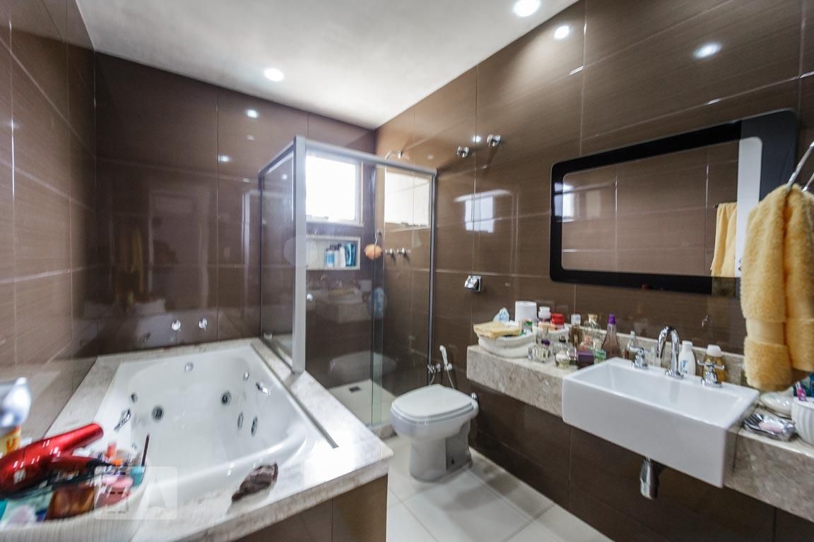 Casa, 4 quartos, 300 m² - Foto 22