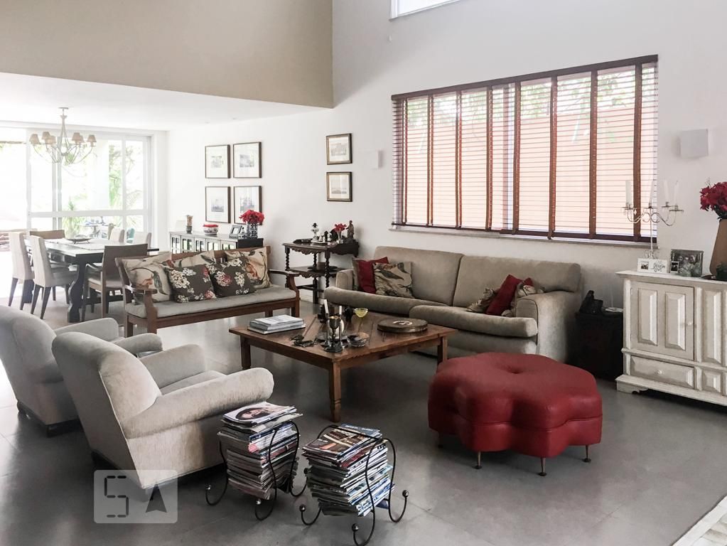 Casa, 5 quartos, 258 m² - Foto 1