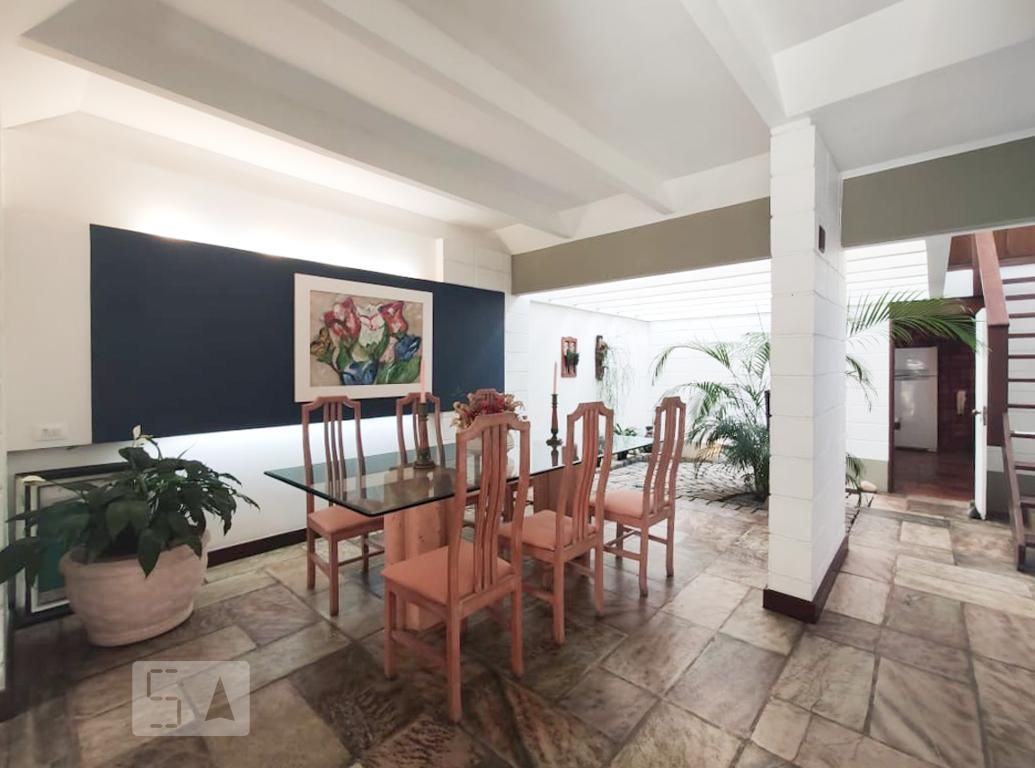 Casa, 5 quartos, 320 m² - Foto 1