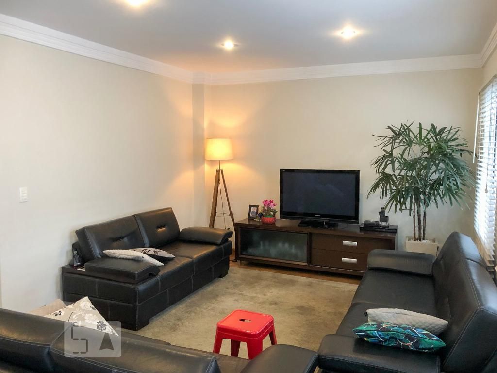 Casa, 4 quartos, 270 m² - Foto 1