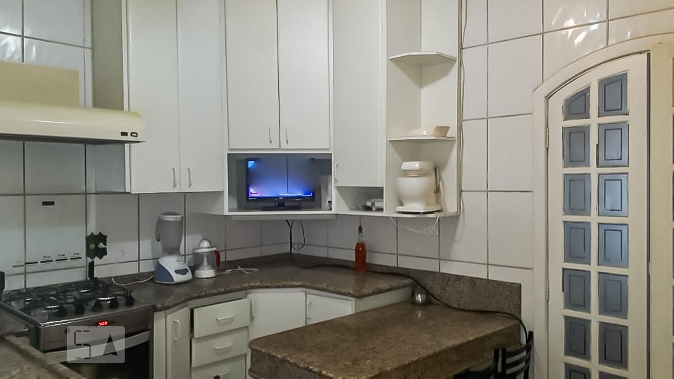 Casa, 3 quartos, 235 m² - Foto 14
