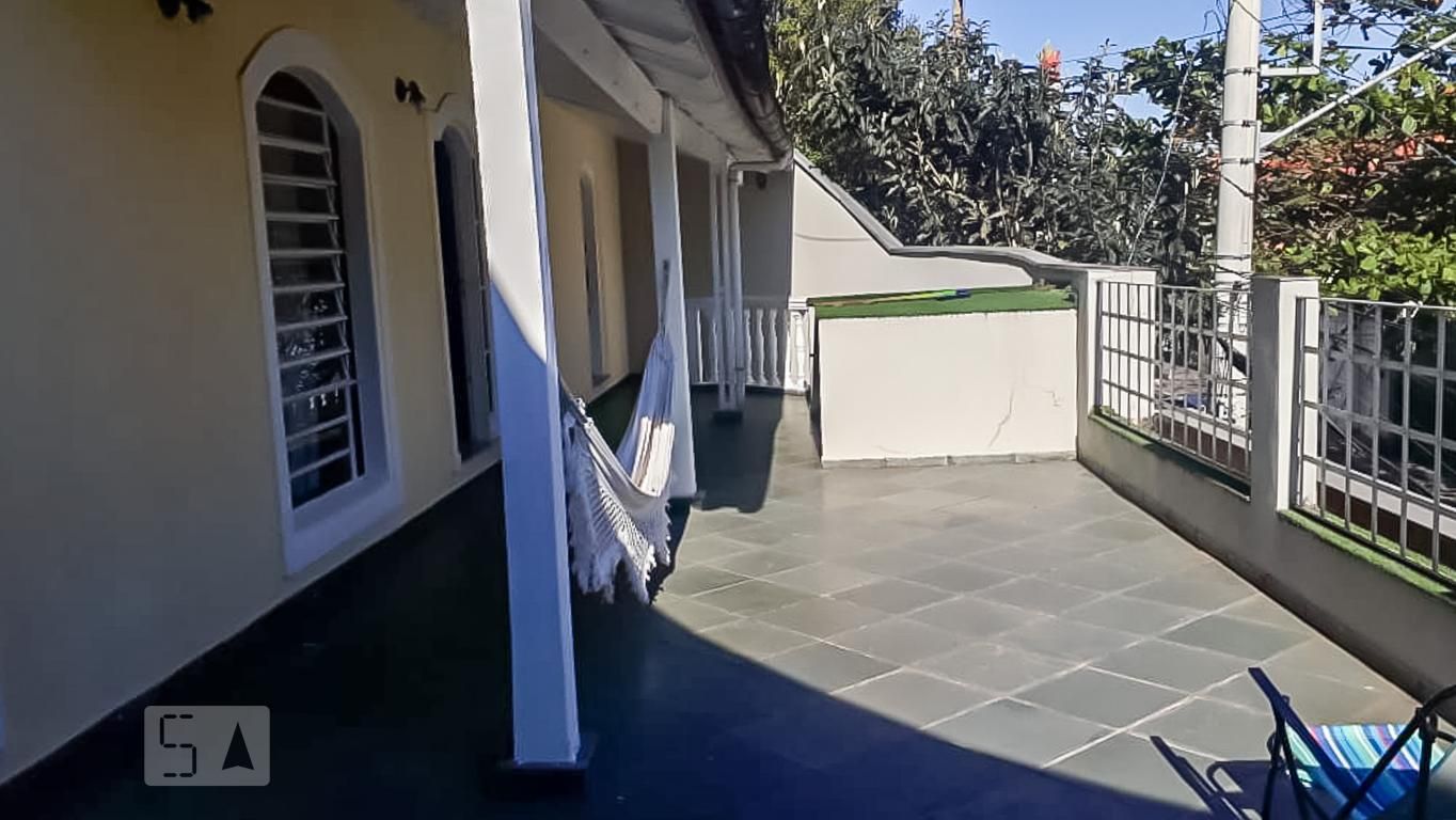 Casa, 3 quartos, 235 m² - Foto 3