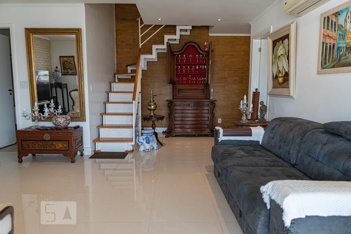 Cobertura, 3 quartos, 195 m² - Foto 1