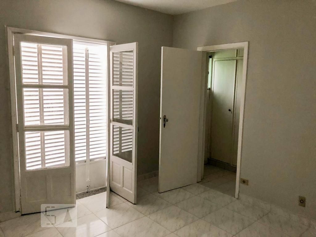 Casa, 3 quartos, 220 m² - Foto 8