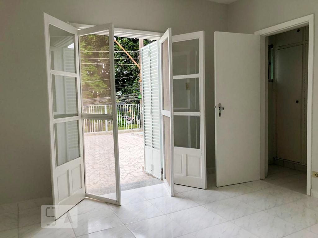 Casa, 3 quartos, 220 m² - Foto 2