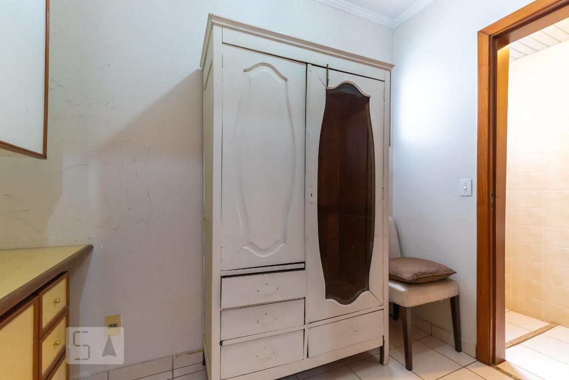 Apartamento à Venda - Cambuí, 3 Quartos,  212 m2 em , Campinas - sp | SoloBR