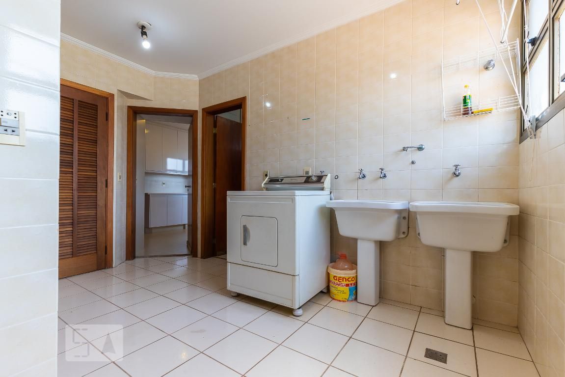 Apartamento à Venda - Cambuí, 3 Quartos,  212 m2 em , Campinas - sp | SoloBR