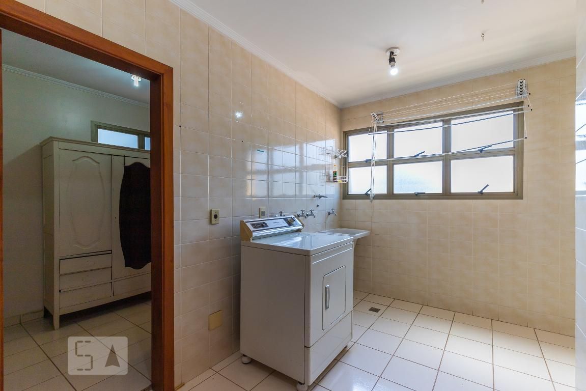 Apartamento à Venda - Cambuí, 3 Quartos,  212 m2 em , Campinas - sp | SoloBR