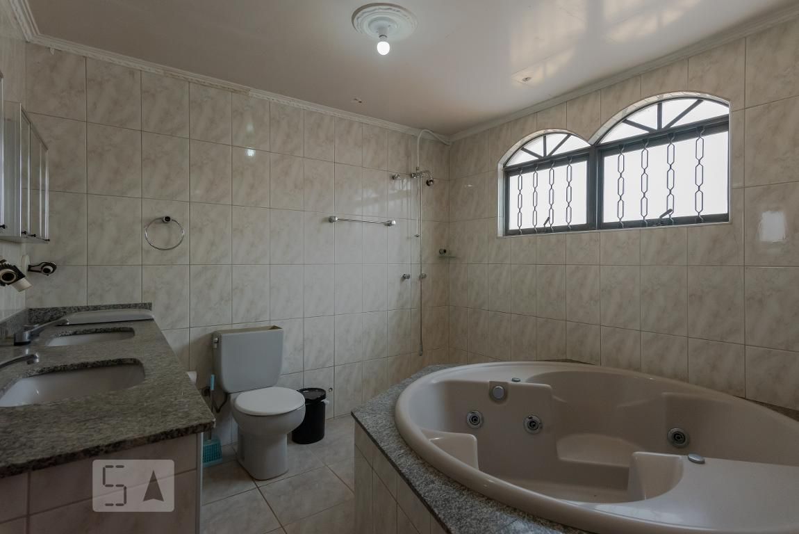 Casa à Venda - Jardim do Lago, 8 Quartos,  400 m2 em , Campinas - sp | SoloBR